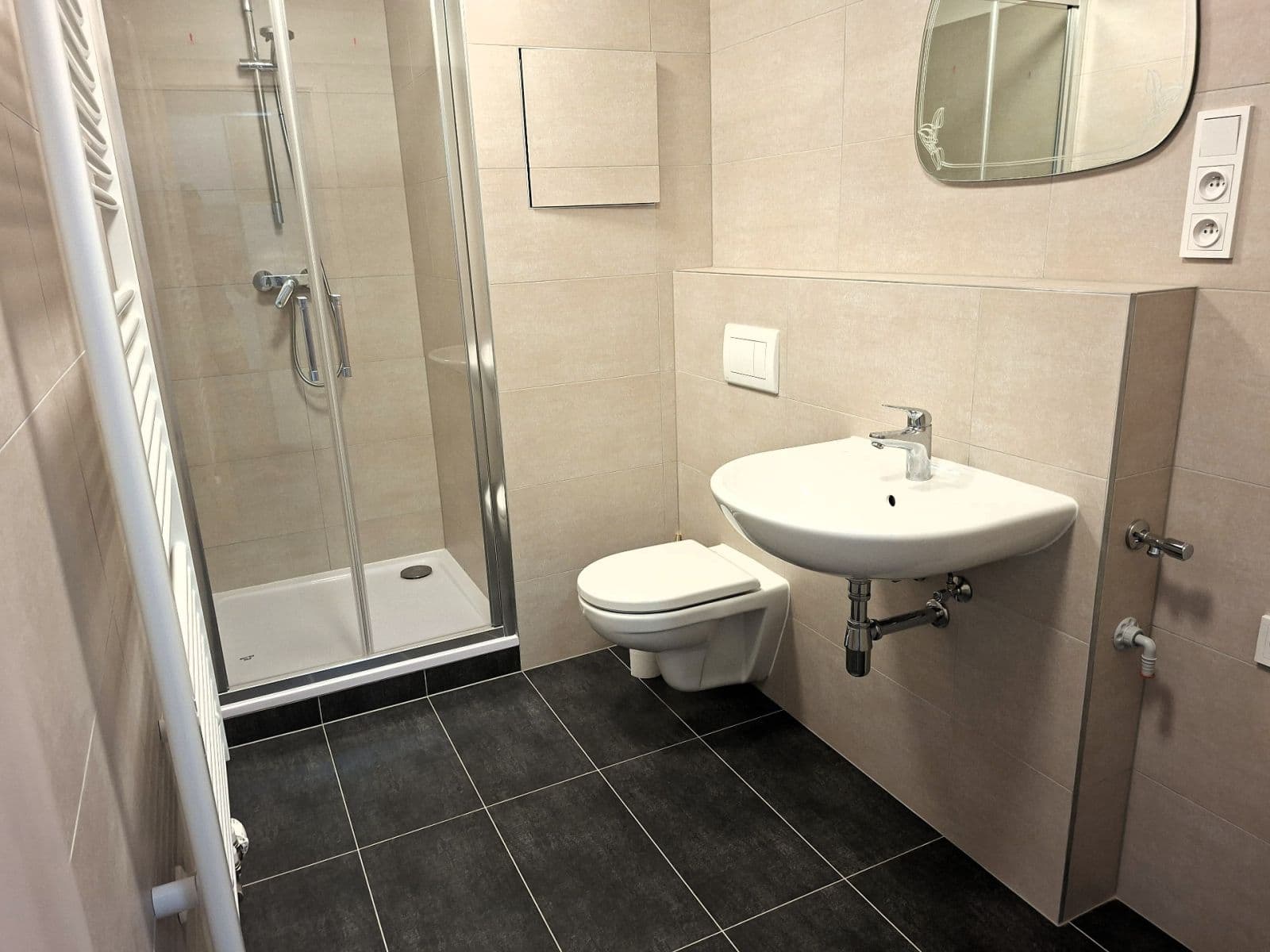 Studio flat to rent, 32 m², Arnošta Staňka, Prague, Prague Studio flat to rent, 32 m², Arnošta Staňka, Prague, Prague