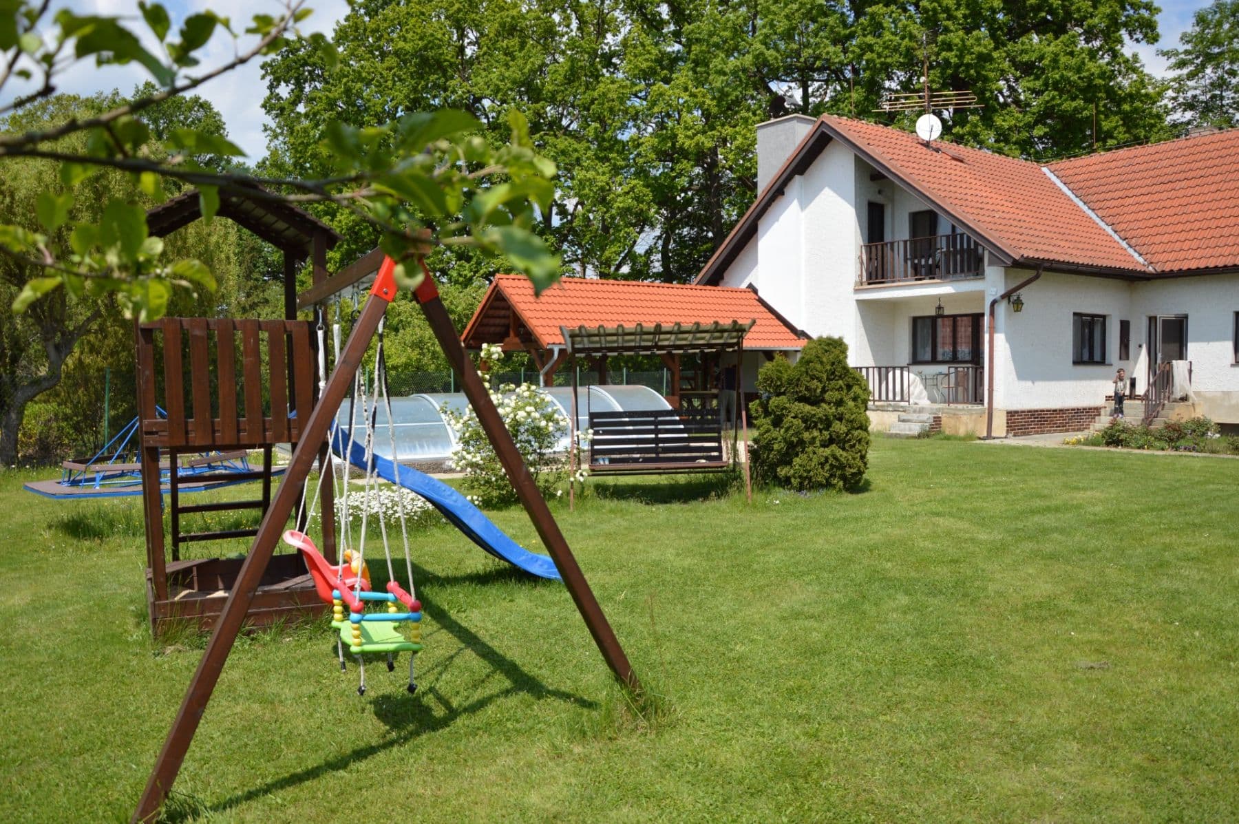 house to rent, 320 m², Dívčice, Jihočeský Region house to rent, 320 m², Dívčice, Jihočeský Region
