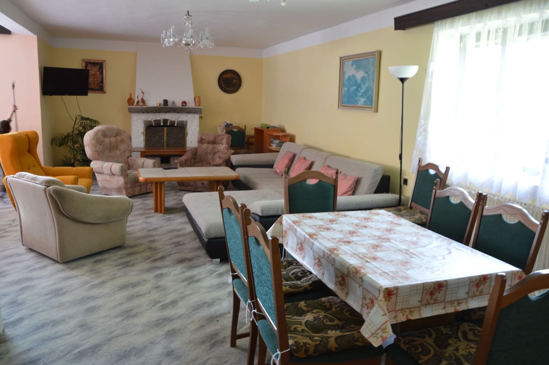 house to rent, 320 m², Dívčice, Jihočeský Region house to rent, 320 m², Dívčice, Jihočeský Region