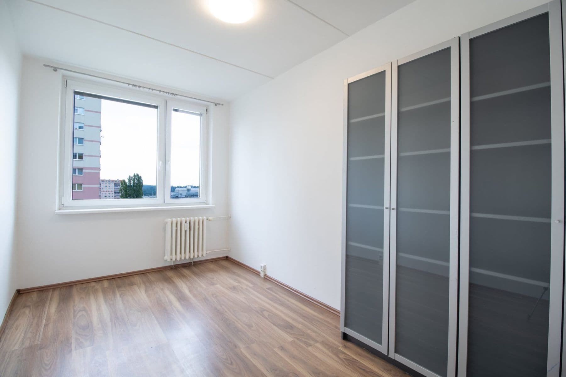 2 bedroom with open-plan kitchen flat to rent, 65 m², Bazovského, Prague, Prague 2 bedroom with open-plan kitchen flat to rent, 65 m², Bazovského, Prague, Prague