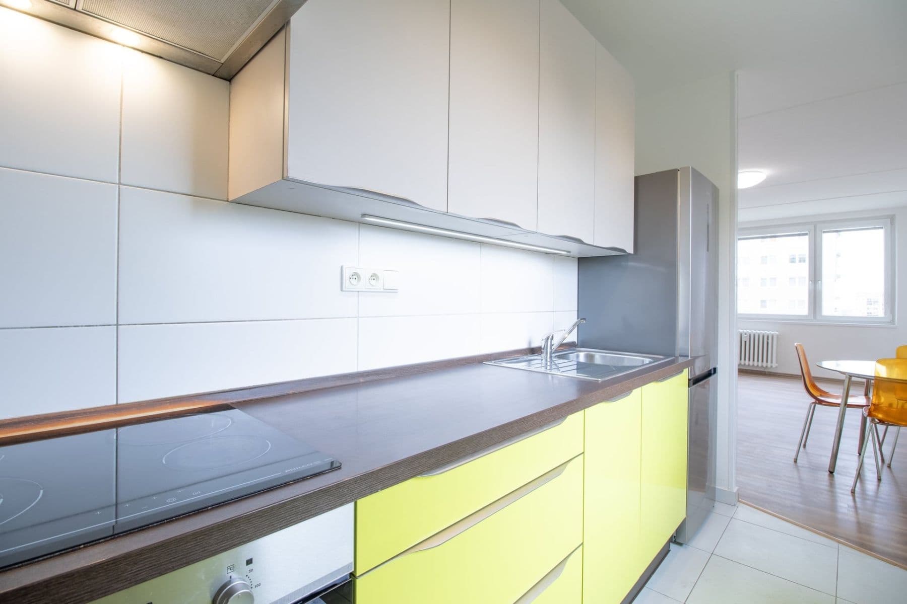 2 bedroom with open-plan kitchen flat to rent, 65 m², Bazovského, Prague, Prague 2 bedroom with open-plan kitchen flat to rent, 65 m², Bazovského, Prague, Prague