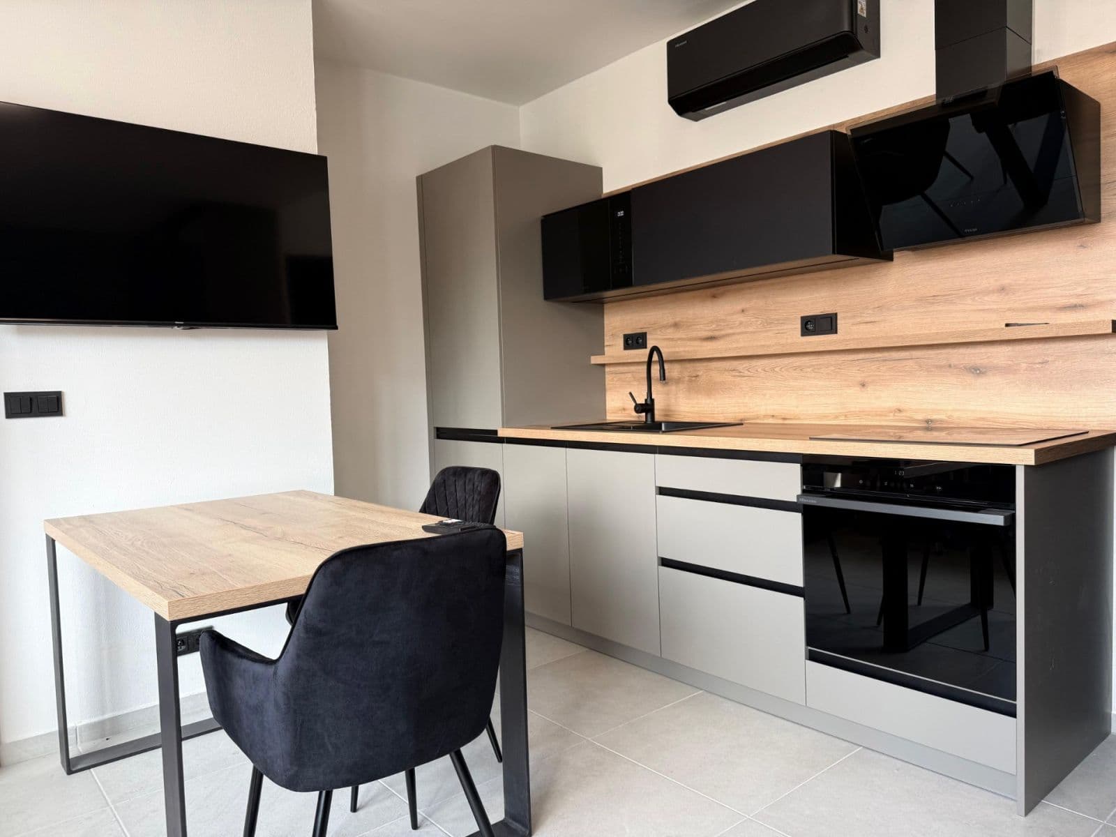Studio flat to rent, 30 m², Šmejkalova, Brno, Jihomoravský Region Studio flat to rent, 30 m², Šmejkalova, Brno, Jihomoravský Region