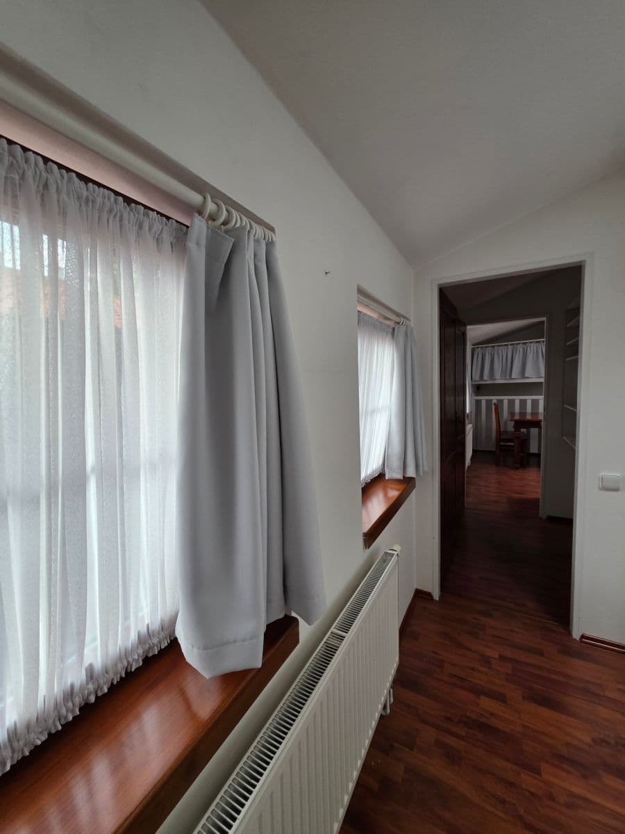 1 bedroom with open-plan kitchen flat to rent, 38 m², Na Vinohradu, Prague, Prague 1 bedroom with open-plan kitchen flat to rent, 38 m², Na Vinohradu, Prague, Prague