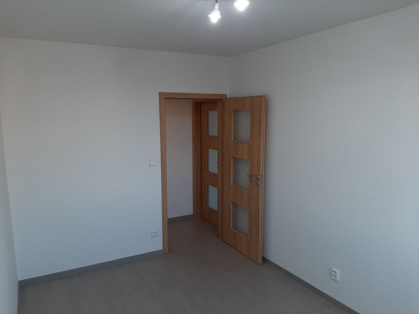 1 bedroom with open-plan kitchen flat to rent, 42 m², Stankovského, Čelákovice, Středočeský Region 1 bedroom with open-plan kitchen flat to rent, 42 m², Stankovského, Čelákovice, Středočeský Region