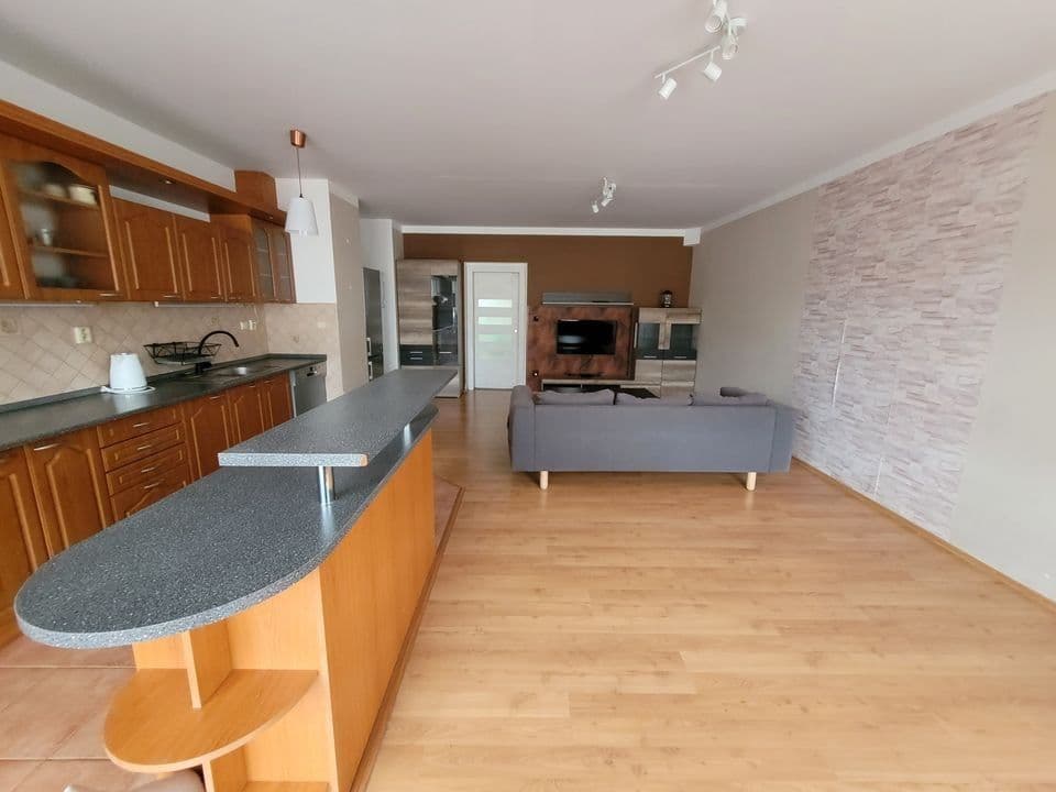 2 bedroom with open-plan kitchen flat to rent, 86 m², Pod Koželuhy, Jičín, Královéhradecký Region 2 bedroom with open-plan kitchen flat to rent, 86 m², Pod Koželuhy, Jičín, Královéhradecký Region