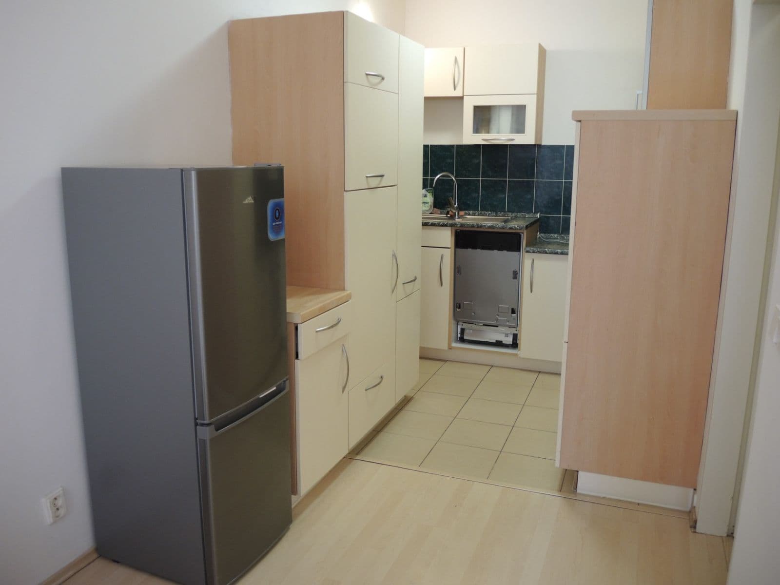 Studio flat to rent, 42 m², Elektrárenská, Prague, Prague Studio flat to rent, 42 m², Elektrárenská, Prague, Prague