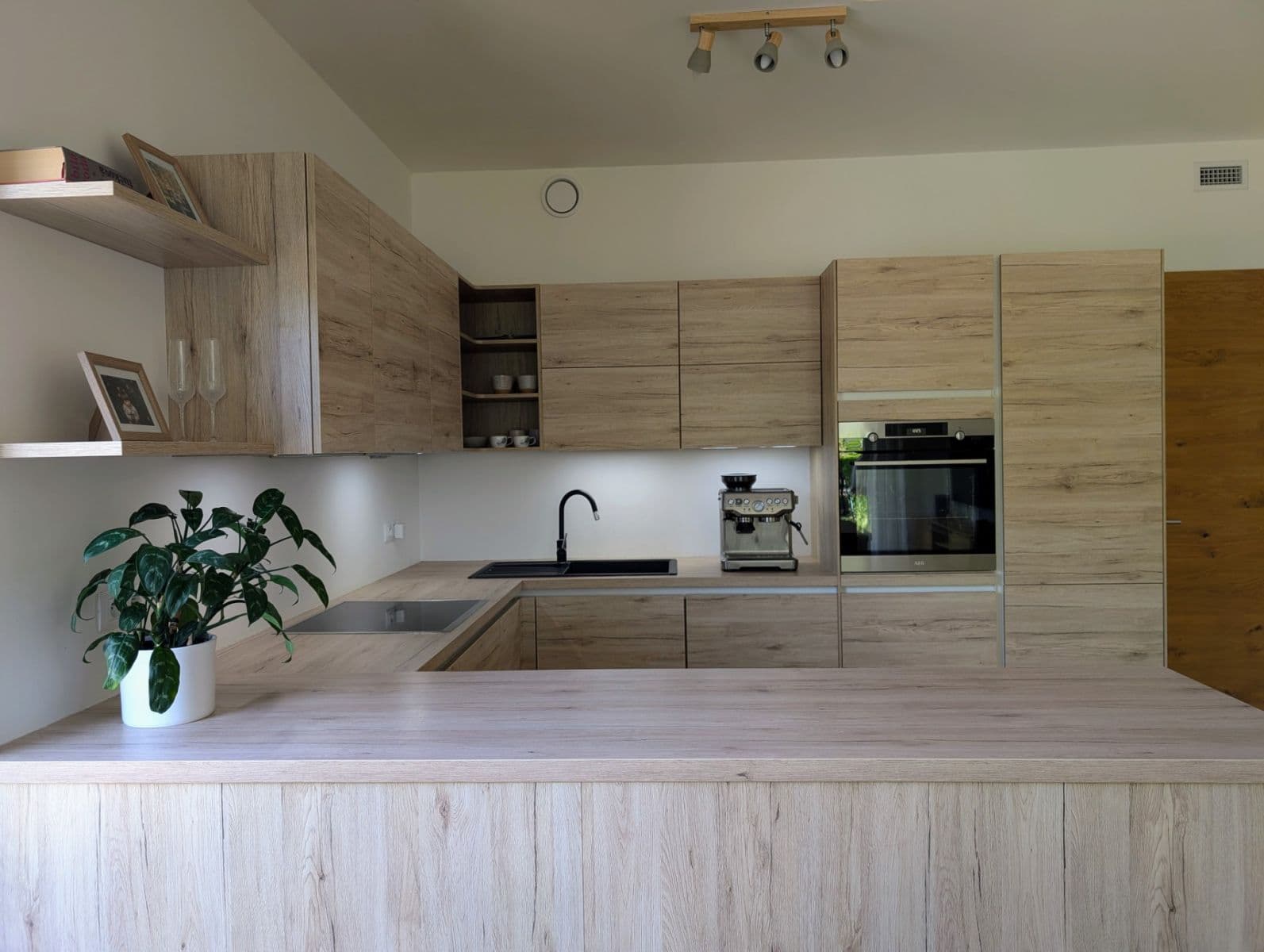 2 bedroom with open-plan kitchen flat for sale, 77 m², Mölzerova, Prague, Prague 2 bedroom with open-plan kitchen flat for sale, 77 m², Mölzerova, Prague, Prague