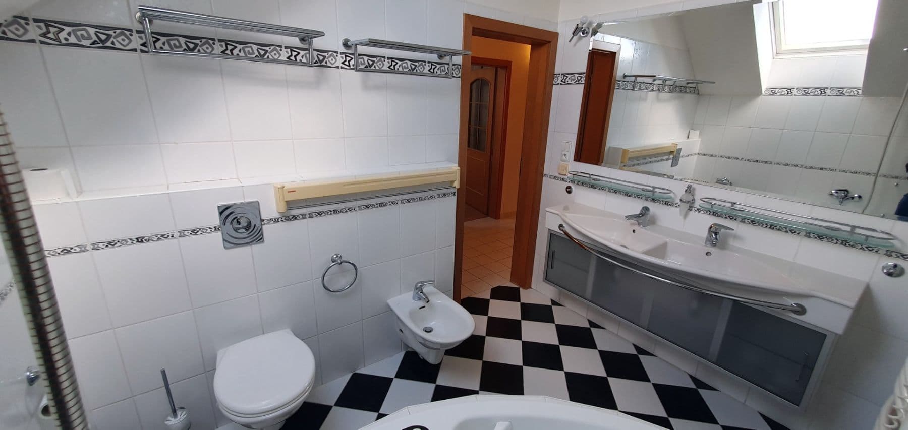 2 bedroom with open-plan kitchen flat to rent, 119 m², Mladotova, Prague, Prague 2 bedroom with open-plan kitchen flat to rent, 119 m², Mladotova, Prague, Prague