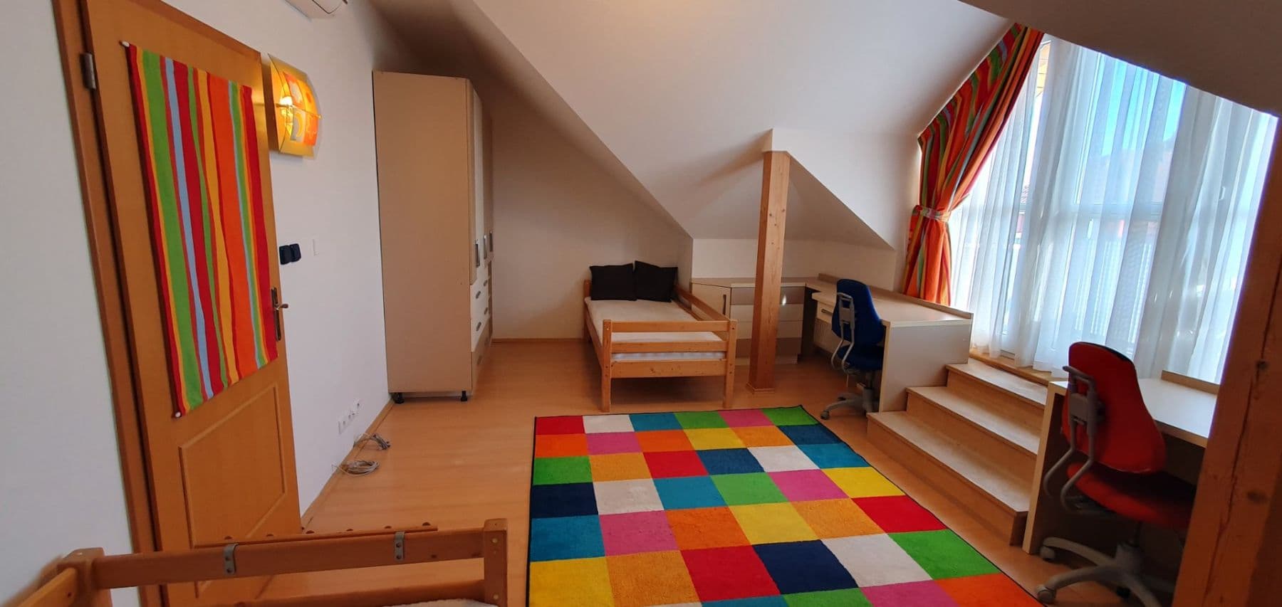 2 bedroom with open-plan kitchen flat to rent, 119 m², Mladotova, Prague, Prague 2 bedroom with open-plan kitchen flat to rent, 119 m², Mladotova, Prague, Prague