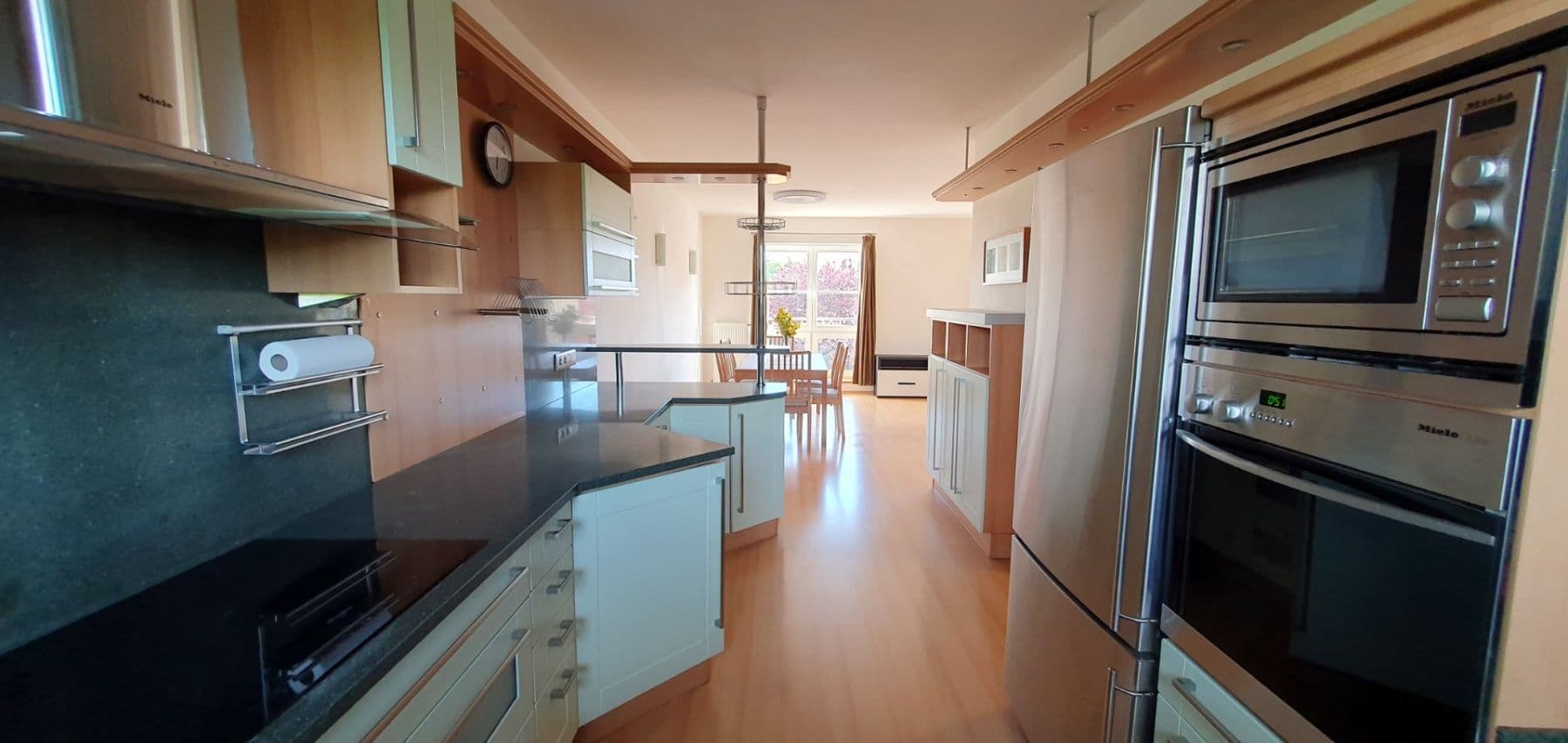2 bedroom with open-plan kitchen flat to rent, 119 m², Mladotova, Prague, Prague 2 bedroom with open-plan kitchen flat to rent, 119 m², Mladotova, Prague, Prague