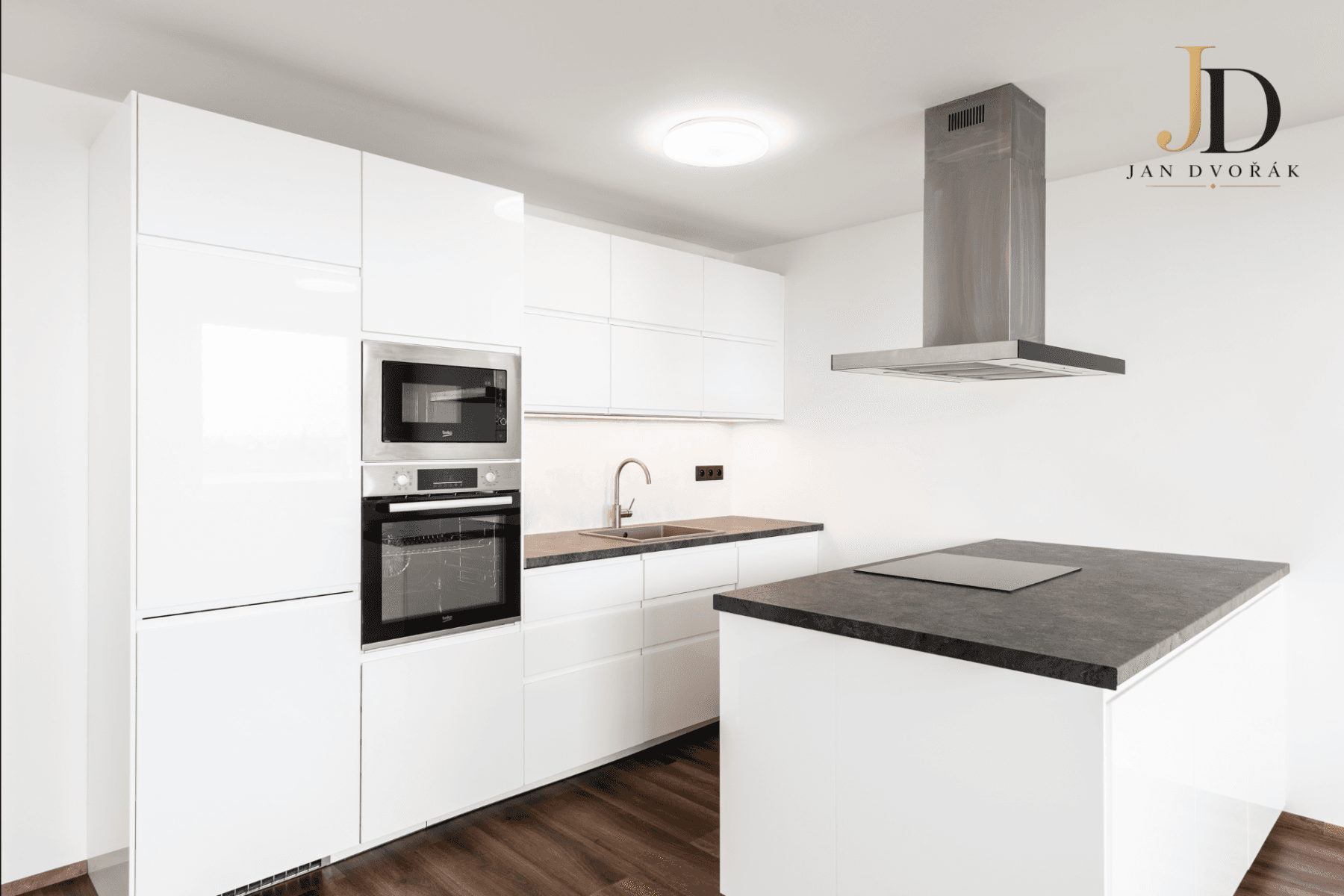 2 bedroom with open-plan kitchen flat for sale, 79 m², Kurčatovova, Prague, Prague 2 bedroom with open-plan kitchen flat for sale, 79 m², Kurčatovova, Prague, Prague