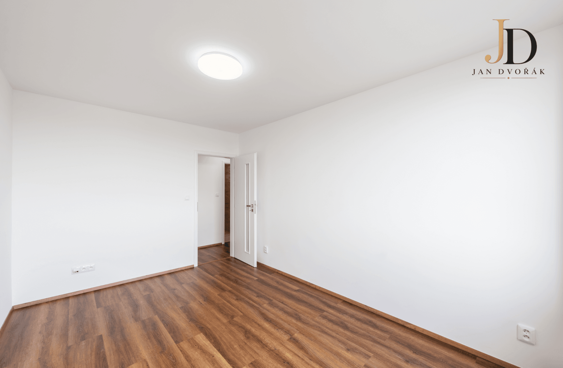 2 bedroom with open-plan kitchen flat for sale, 79 m², Kurčatovova, Prague, Prague 2 bedroom with open-plan kitchen flat for sale, 79 m², Kurčatovova, Prague, Prague