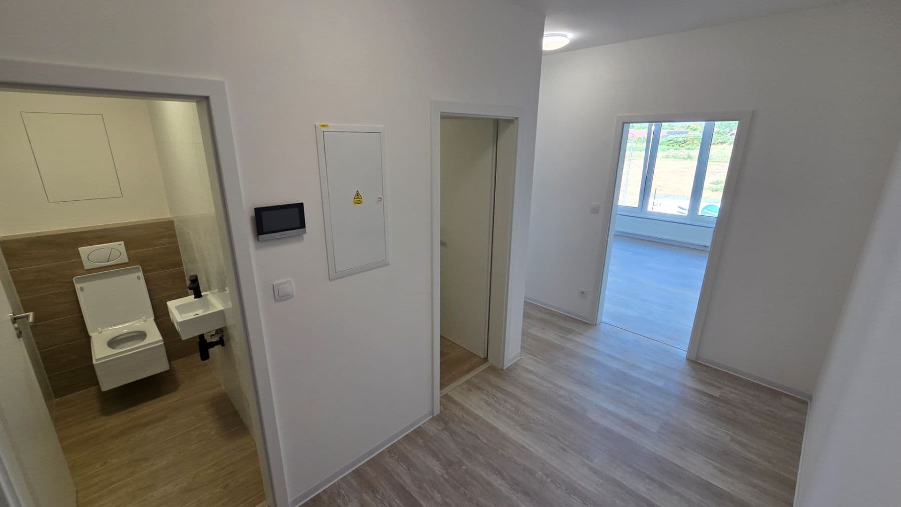 1 bedroom with open-plan kitchen flat to rent, 60 m², Pražská, Velké Přílepy, Středočeský Region 1 bedroom with open-plan kitchen flat to rent, 60 m², Pražská, Velké Přílepy, Středočeský Region
