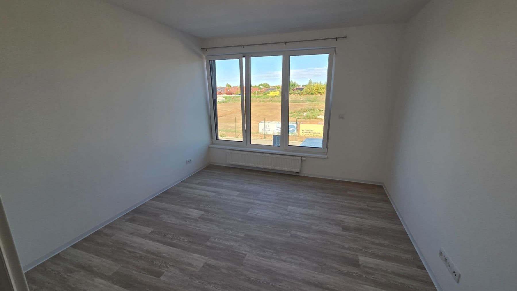 1 bedroom with open-plan kitchen flat to rent, 60 m², Pražská, Velké Přílepy, Středočeský Region 1 bedroom with open-plan kitchen flat to rent, 60 m², Pražská, Velké Přílepy, Středočeský Region
