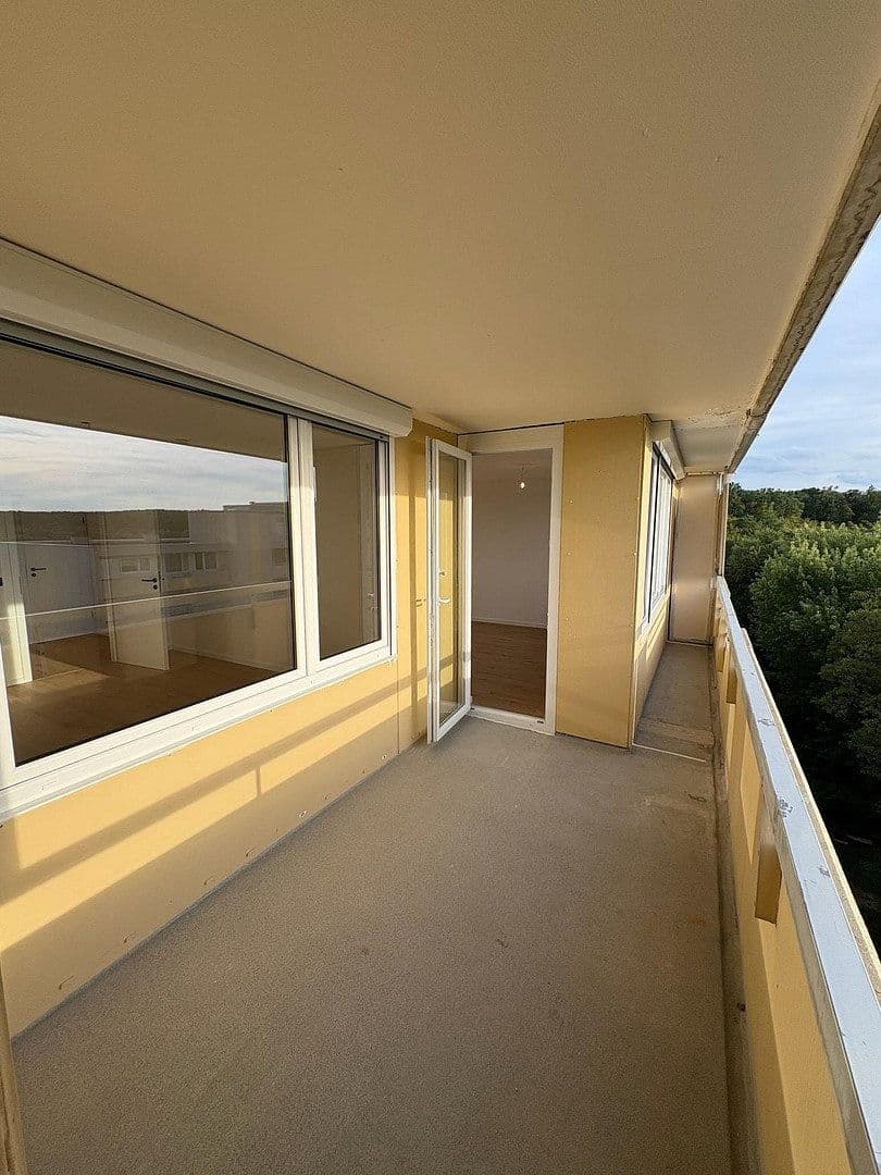 2 bedroom with open-plan kitchen flat to rent, 92 m², Nürtingen, Baden-Württemberg 2 bedroom with open-plan kitchen flat to rent, 92 m², Nürtingen, Baden-Württemberg