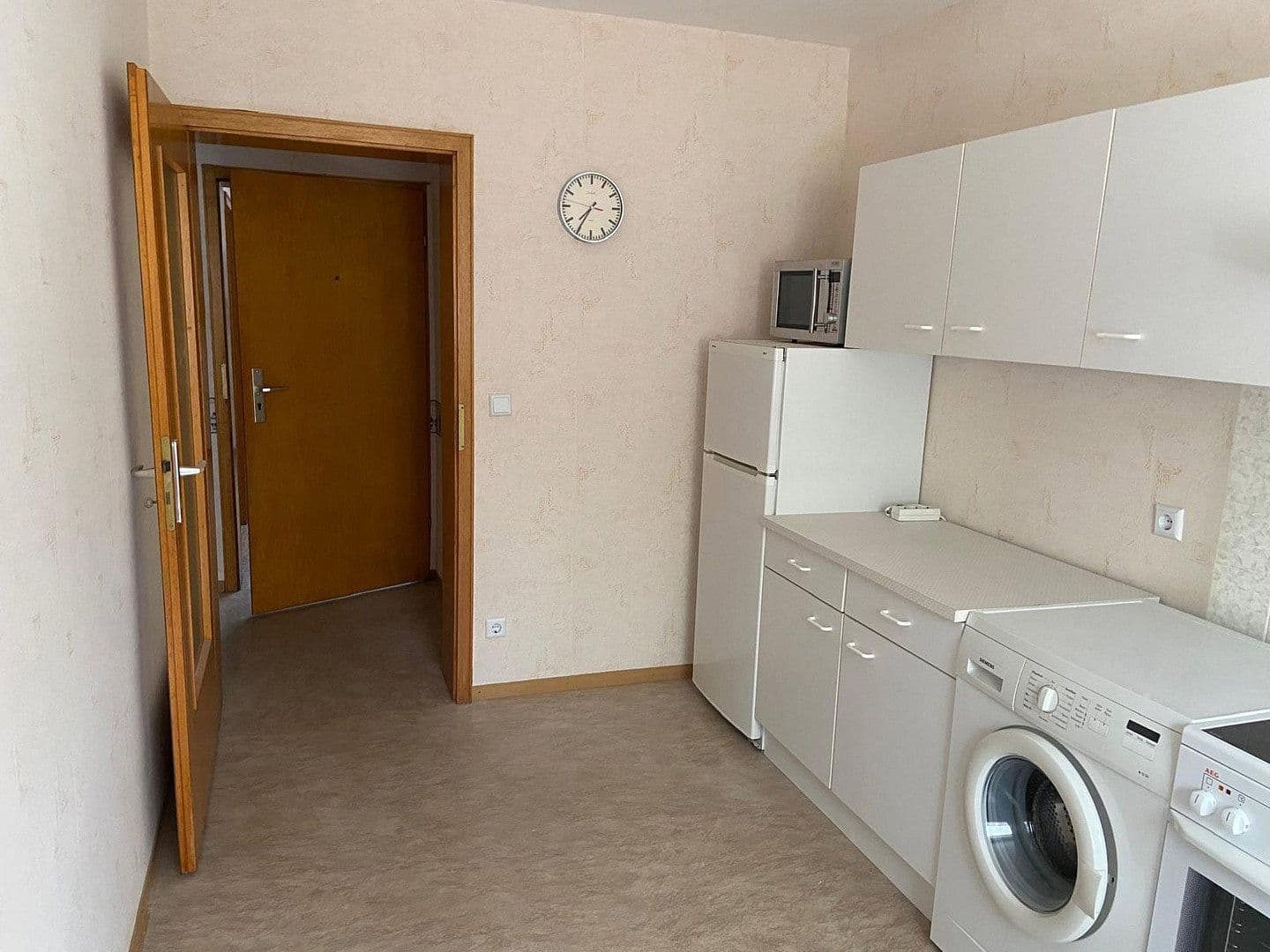 1 bedroom flat to rent, 40 m², Hockenheim, Baden-Württemberg 1 bedroom flat to rent, 40 m², Hockenheim, Baden-Württemberg