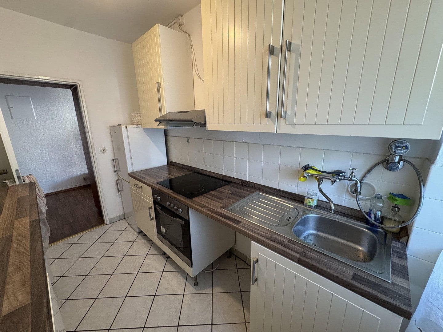 2 bedroom flat to rent, 62 m², Am Hohen Weg 30, Frankfurt am Main, Hesse 2 bedroom flat to rent, 62 m², Am Hohen Weg 30, Frankfurt am Main, Hesse