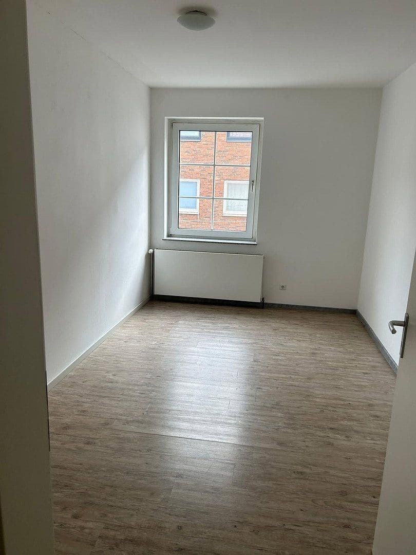 4 bedroom flat to rent, 100 m², Hagen, North Rhine-Westphalia 4 bedroom flat to rent, 100 m², Hagen, North Rhine-Westphalia