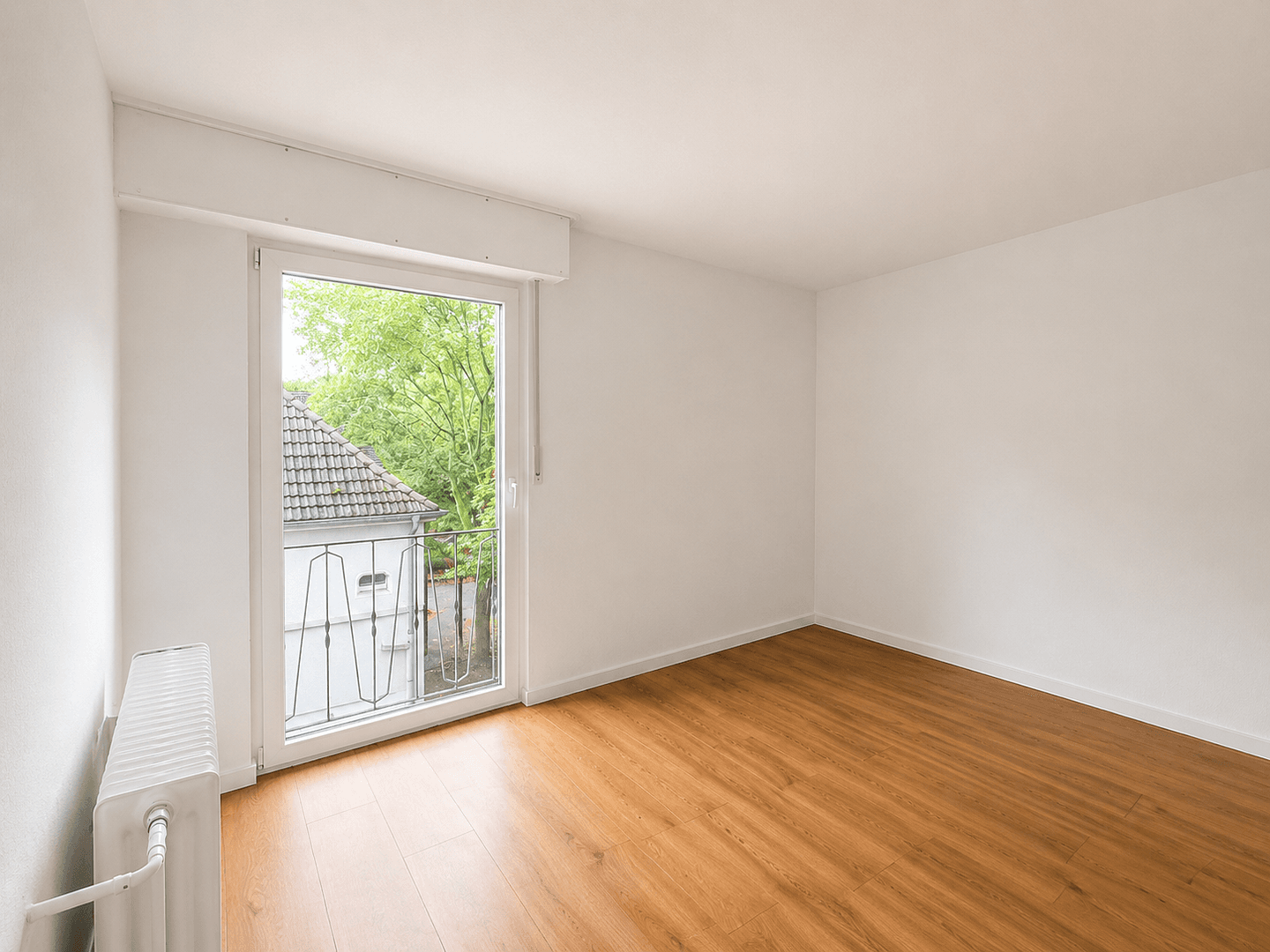 2 bedroom with open-plan kitchen flat for sale, 70 m², Oberhausen, North Rhine-Westphalia 2 bedroom with open-plan kitchen flat for sale, 70 m², Oberhausen, North Rhine-Westphalia
