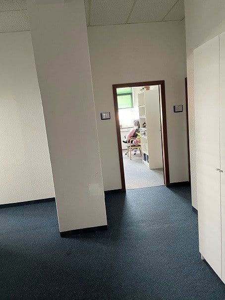 office to rent, 370 m², Mollenbachstraße 14, Leonberg, Baden-Württemberg office to rent, 370 m², Mollenbachstraße 14, Leonberg, Baden-Württemberg