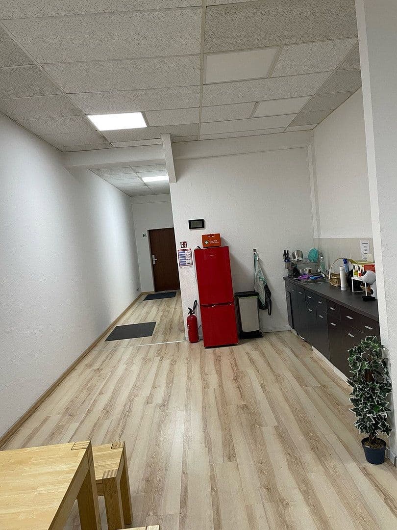 office to rent, 370 m², Mollenbachstraße 14, Leonberg, Baden-Württemberg office to rent, 370 m², Mollenbachstraße 14, Leonberg, Baden-Württemberg