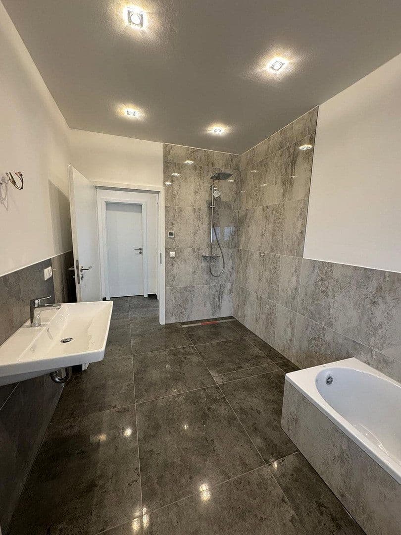 house to rent, 235 m², Rodenbach, Hesse house to rent, 235 m², Rodenbach, Hesse
