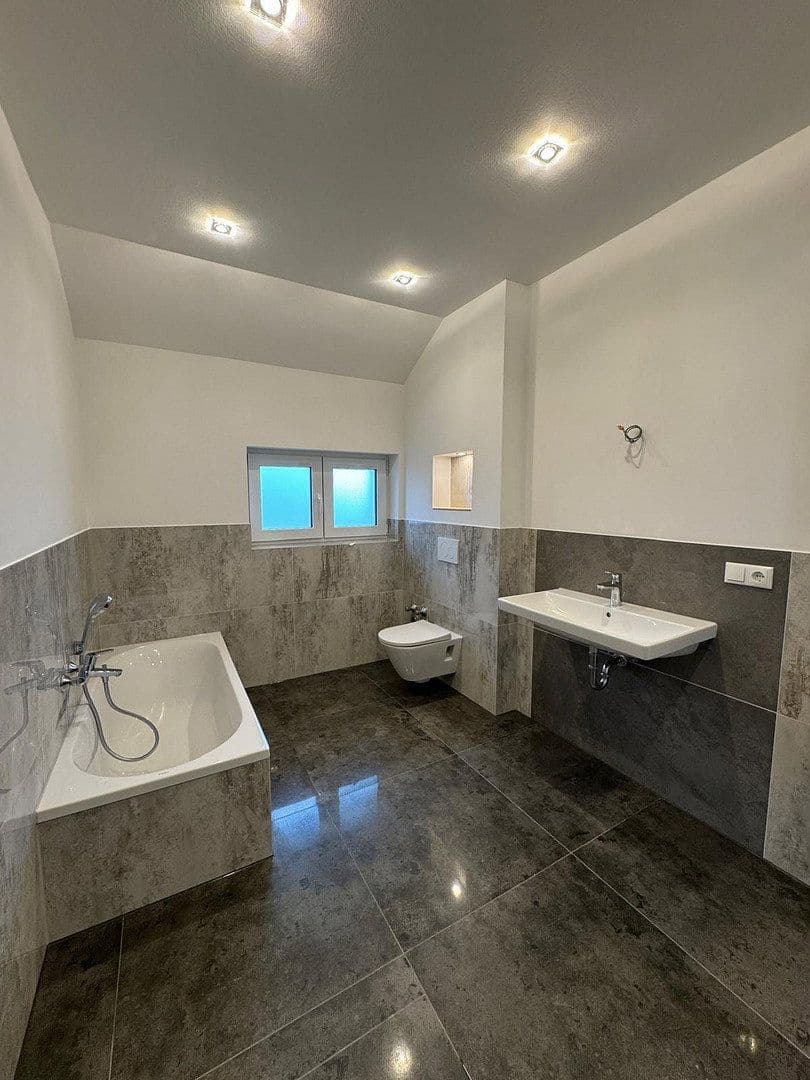 house to rent, 235 m², Rodenbach, Hesse house to rent, 235 m², Rodenbach, Hesse