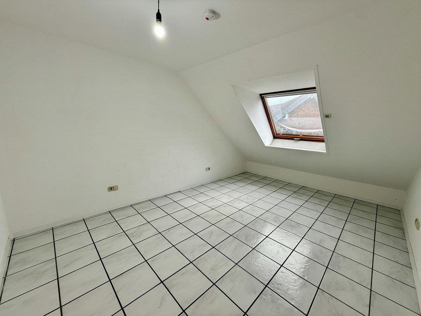 4 bedroom flat for sale, 85 m², Wesseling, North Rhine-Westphalia 4 bedroom flat for sale, 85 m², Wesseling, North Rhine-Westphalia