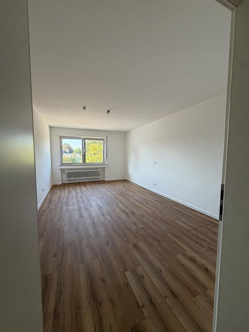 3 bedroom flat to rent, 95 m², Aachener Straße 1274, Köln, North Rhine-Westphalia 3 bedroom flat to rent, 95 m², Aachener Straße 1274, Köln, North Rhine-Westphalia