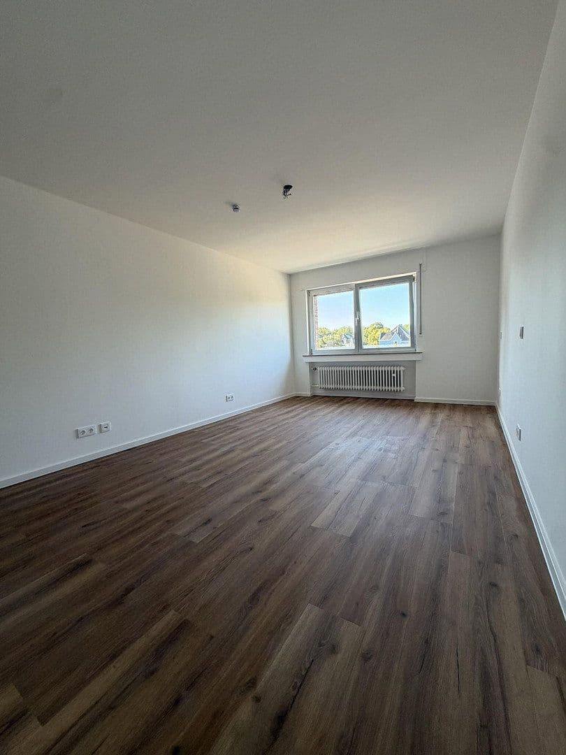 3 bedroom flat to rent, 95 m², Aachener Straße 1274, Köln, North Rhine-Westphalia 3 bedroom flat to rent, 95 m², Aachener Straße 1274, Köln, North Rhine-Westphalia