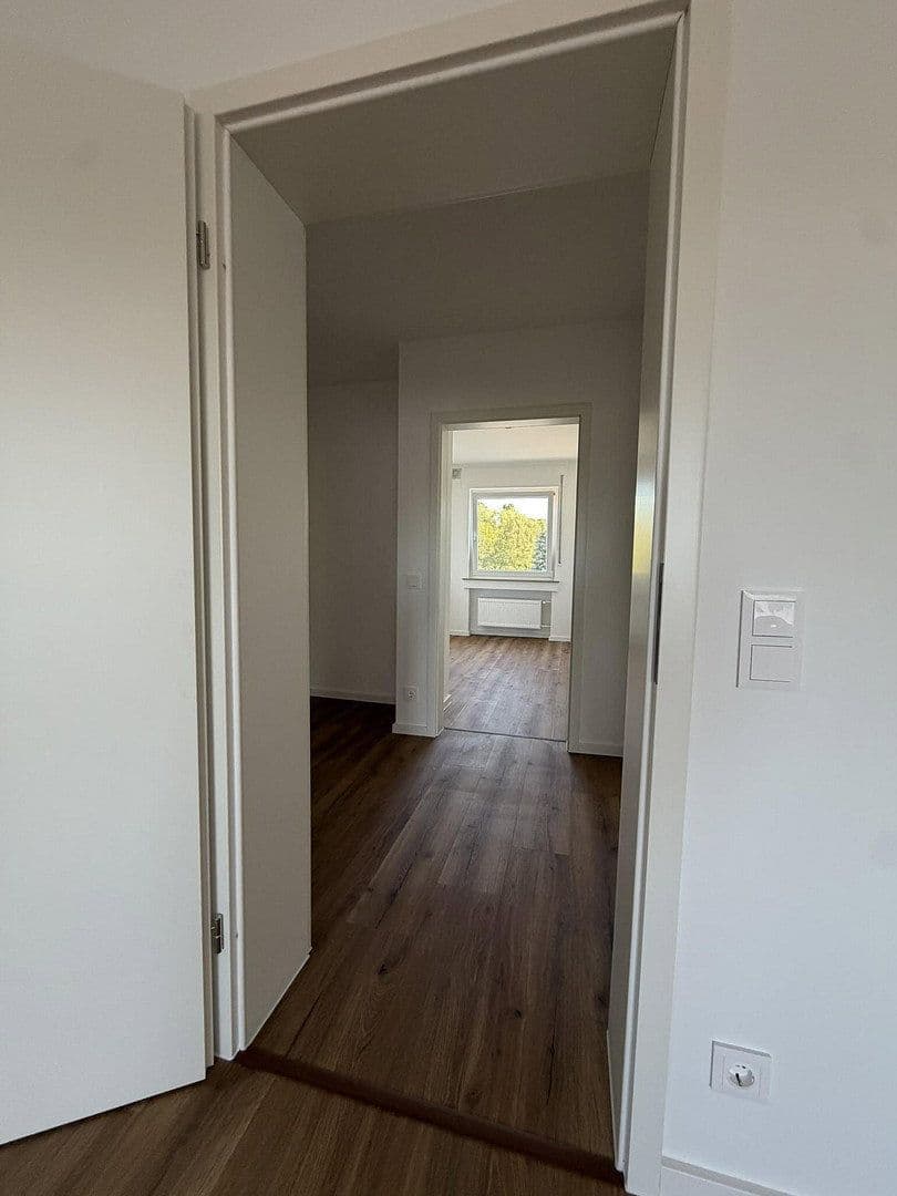 3 bedroom flat to rent, 95 m², Aachener Straße 1274, Köln, North Rhine-Westphalia 3 bedroom flat to rent, 95 m², Aachener Straße 1274, Köln, North Rhine-Westphalia