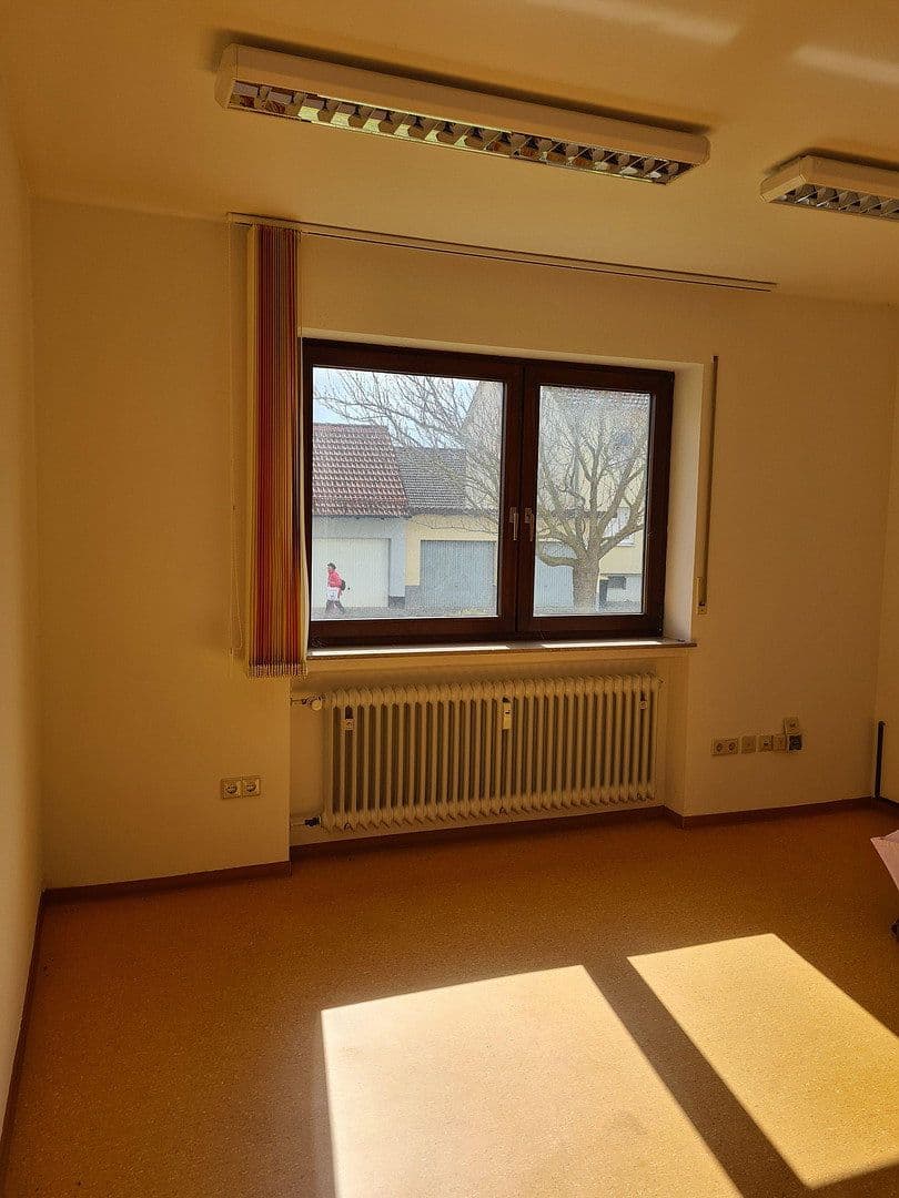 house for sale, 195 m², Nordlandstraße 5, Bad Neustadt an der Saale, Bavaria house for sale, 195 m², Nordlandstraße 5, Bad Neustadt an der Saale, Bavaria