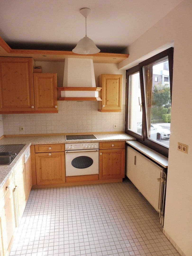 3 bedroom flat to rent, 97 m², Würzburg, Bavaria 3 bedroom flat to rent, 97 m², Würzburg, Bavaria