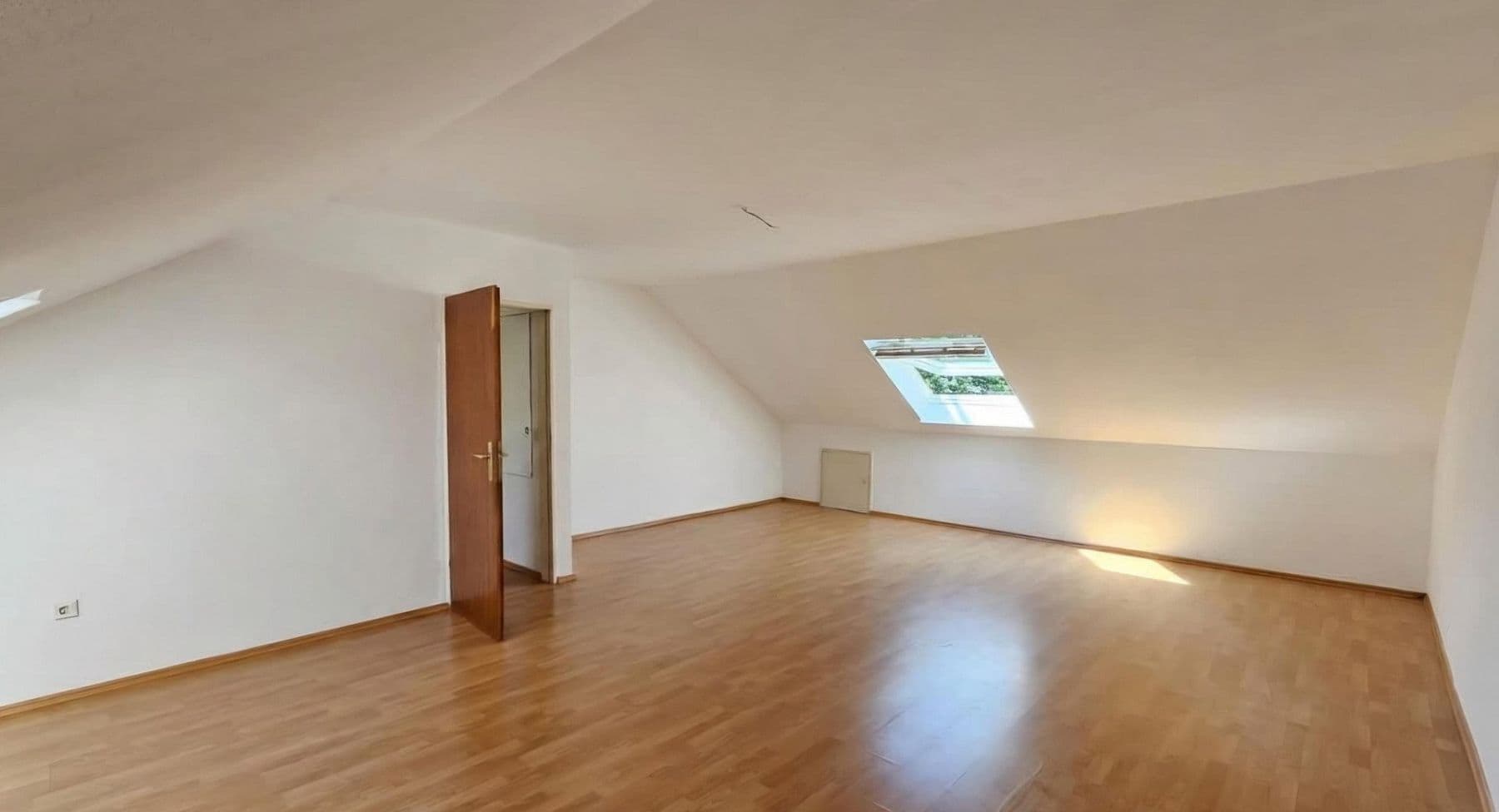 house for sale, 130 m², Im Buchwald 39, Heusenstamm, Hesse house for sale, 130 m², Im Buchwald 39, Heusenstamm, Hesse