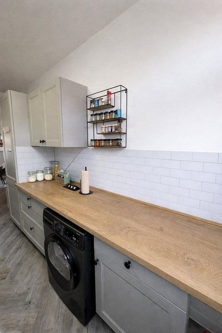 3 bedroom with open-plan kitchen flat to rent, 128 m², Thiemstraße 10, Magdeburg, Saxony-Anhalt 3 bedroom with open-plan kitchen flat to rent, 128 m², Thiemstraße 10, Magdeburg, Saxony-Anhalt