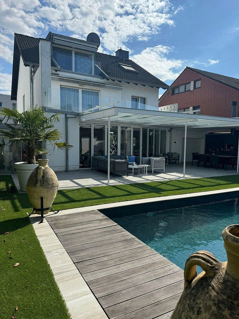 house for sale, 340 m², Frechen, North Rhine-Westphalia house for sale, 340 m², Frechen, North Rhine-Westphalia