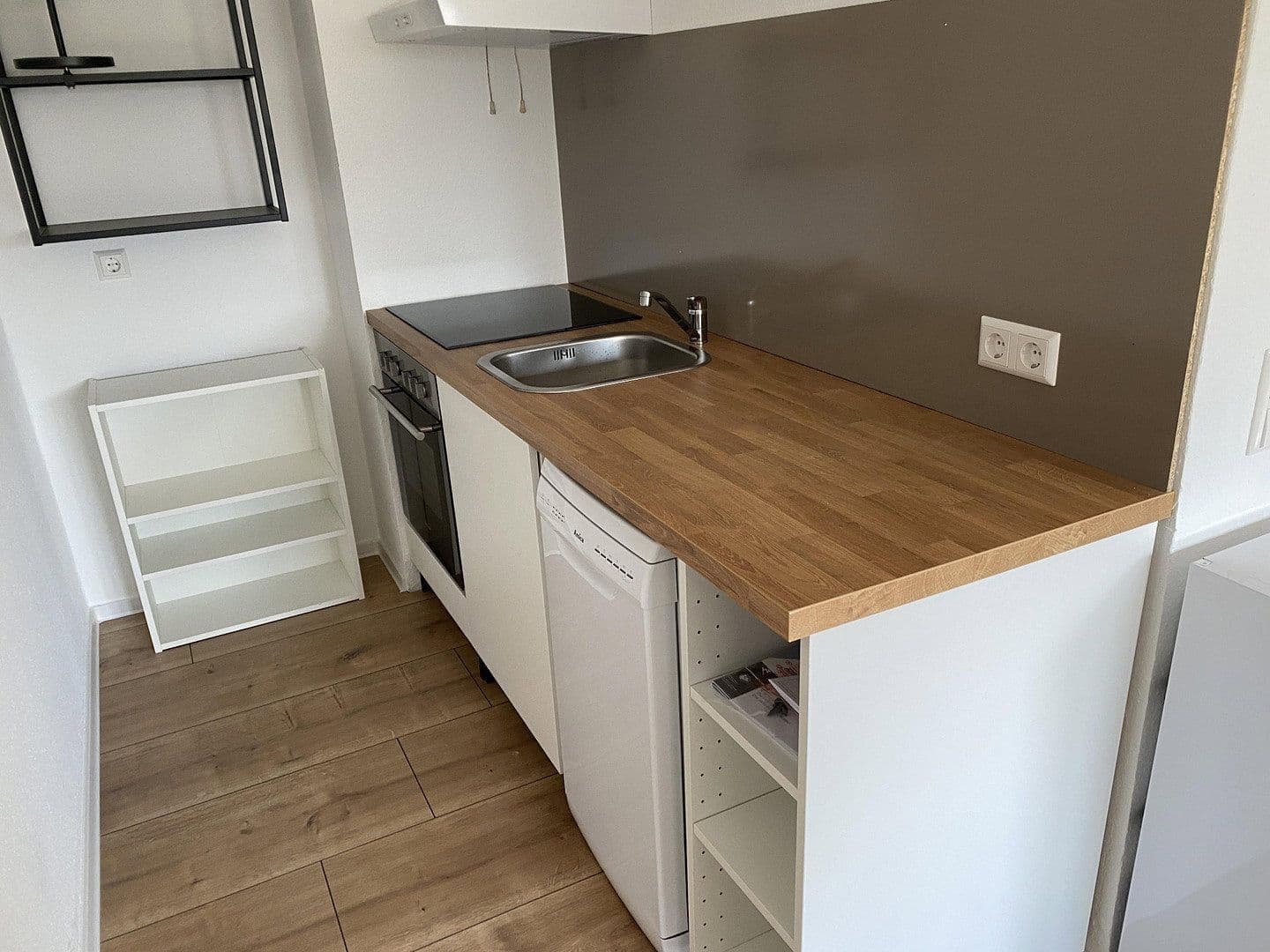 1 bedroom flat to rent, 35 m², Linkenheim-Hochstetten, Baden-Württemberg 1 bedroom flat to rent, 35 m², Linkenheim-Hochstetten, Baden-Württemberg