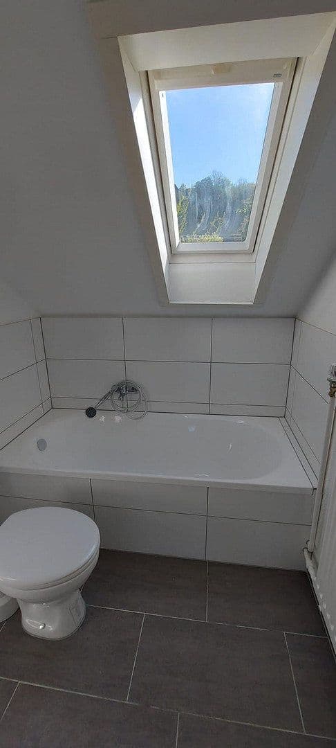 2 bedroom flat to rent, 62 m², Hasencleverstr. 18, Solingen, North Rhine-Westphalia 2 bedroom flat to rent, 62 m², Hasencleverstr. 18, Solingen, North Rhine-Westphalia