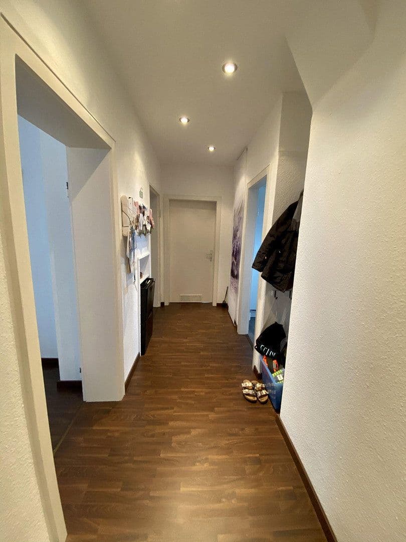 3 bedroom with open-plan kitchen flat to rent, 80 m², Sehnde, Lower Saxony 3 bedroom with open-plan kitchen flat to rent, 80 m², Sehnde, Lower Saxony