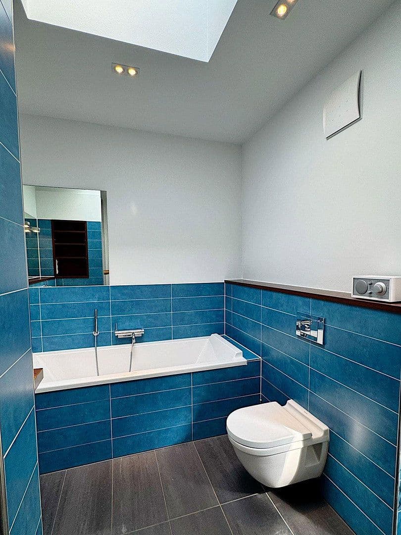 2 bedroom with open-plan kitchen flat to rent, 115 m², Köln, North Rhine-Westphalia 2 bedroom with open-plan kitchen flat to rent, 115 m², Köln, North Rhine-Westphalia