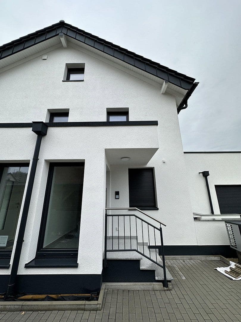 4 bedroom flat to rent, 116 m², Bachstraße 10, Bergheim, North Rhine-Westphalia 4 bedroom flat to rent, 116 m², Bachstraße 10, Bergheim, North Rhine-Westphalia