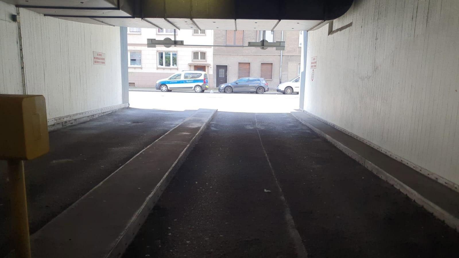 garage to rent, 0 m², Philadelphiastr. 59, Krefeld, North Rhine-Westphalia garage to rent, 0 m², Philadelphiastr. 59, Krefeld, North Rhine-Westphalia