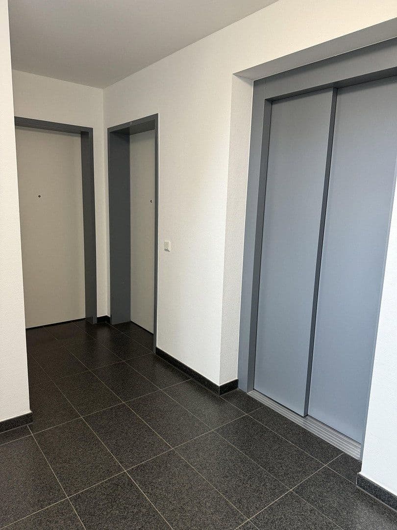 3 bedroom flat to rent, 92 m², Stresemannstraße / Ahornweg, Frechen, North Rhine-Westphalia 3 bedroom flat to rent, 92 m², Stresemannstraße / Ahornweg, Frechen, North Rhine-Westphalia