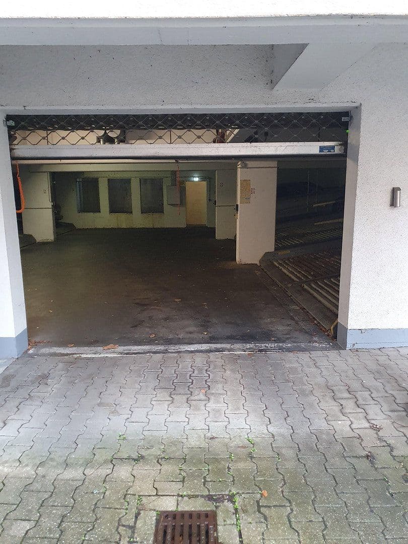 garage to rent, 0 m², Klingelholl 59-63, Wuppertal, North Rhine-Westphalia garage to rent, 0 m², Klingelholl 59-63, Wuppertal, North Rhine-Westphalia