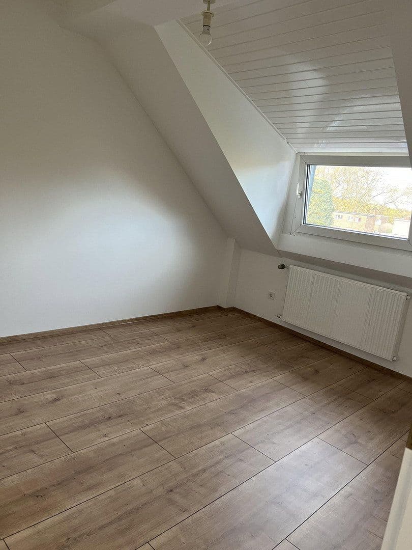 house to rent, 171 m², Hasenweide 105, Frechen, North Rhine-Westphalia house to rent, 171 m², Hasenweide 105, Frechen, North Rhine-Westphalia