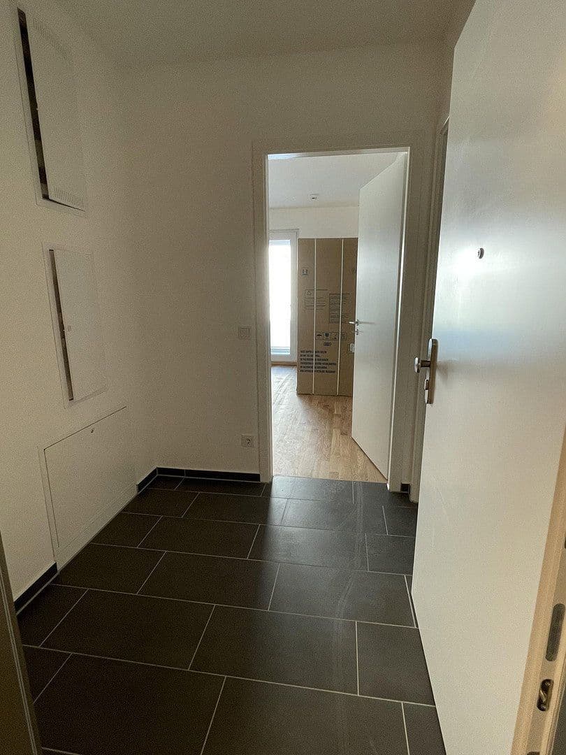 Studio flat to rent, 45 m², Ada-Lovelace Strasse 4, Ottobrunn, Bavaria Studio flat to rent, 45 m², Ada-Lovelace Strasse 4, Ottobrunn, Bavaria
