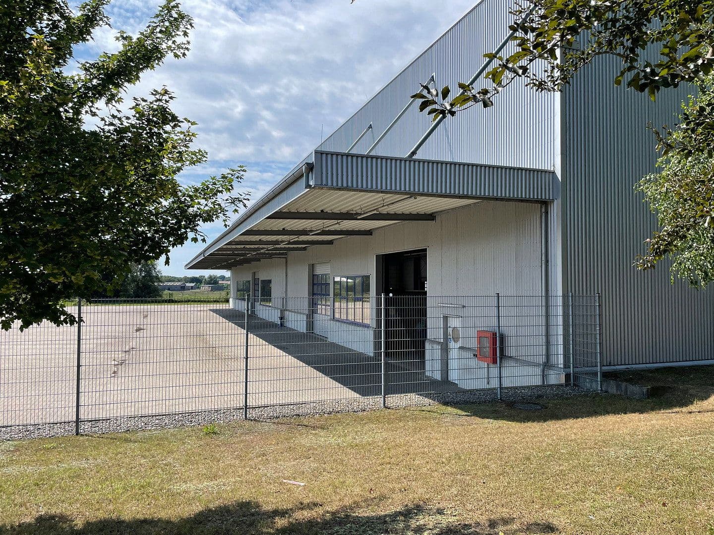 non-residential property for sale, 25,719 m², Ahornstrasse 12, Rechlin, Mecklenburg-Vorpommern non-residential property for sale, 25,719 m², Ahornstrasse 12, Rechlin, Mecklenburg-Vorpommern