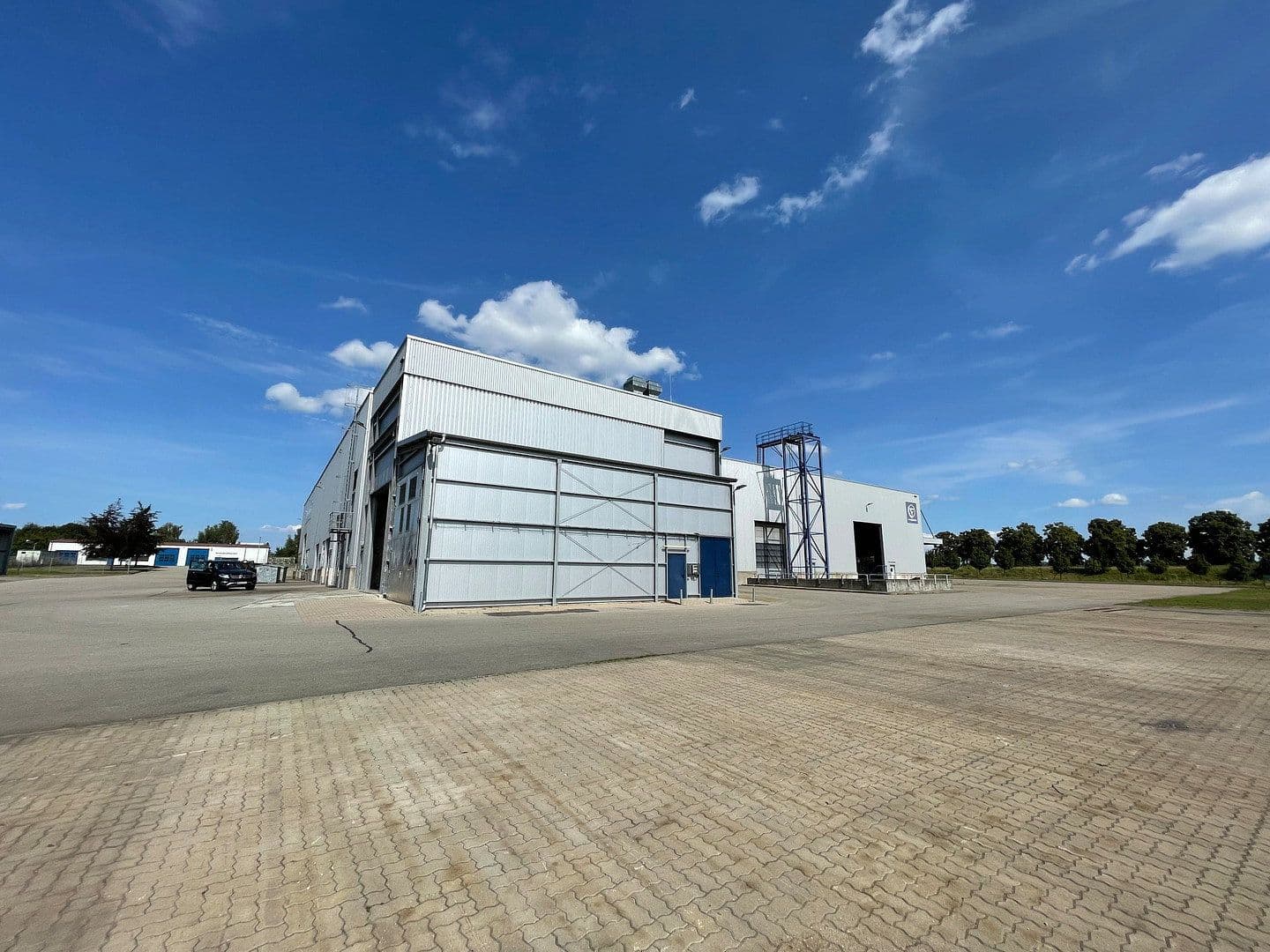 non-residential property for sale, 25,719 m², Ahornstrasse 12, Rechlin, Mecklenburg-Vorpommern non-residential property for sale, 25,719 m², Ahornstrasse 12, Rechlin, Mecklenburg-Vorpommern