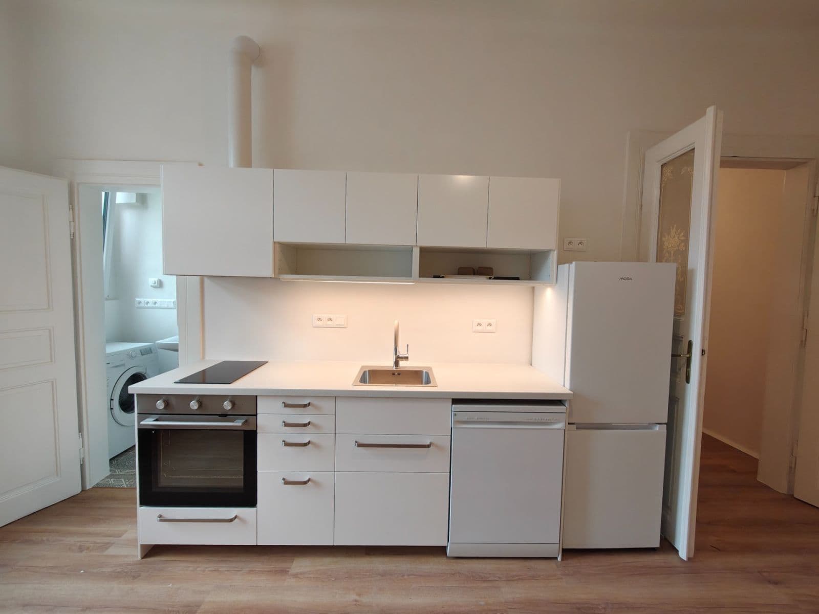 1 bedroom with open-plan kitchen flat to rent, 68 m², Žitomírská, Prague, Prague 1 bedroom with open-plan kitchen flat to rent, 68 m², Žitomírská, Prague, Prague