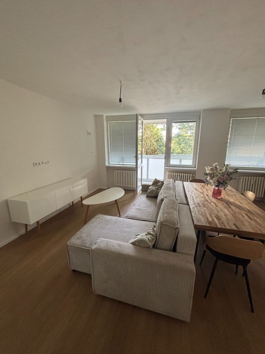 2 bedroom with open-plan kitchen flat to rent, 72 m², Mládežnická, Prague, Prague 2 bedroom with open-plan kitchen flat to rent, 72 m², Mládežnická, Prague, Prague
